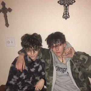 Meet your Posher, Connor